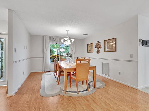 3rd image of 3140 NW 15th Street