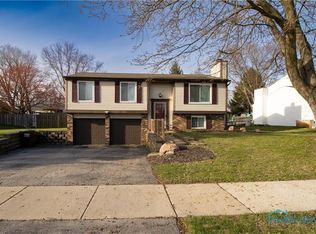 6436 Millbrook Rd, Maumee, OH 43537