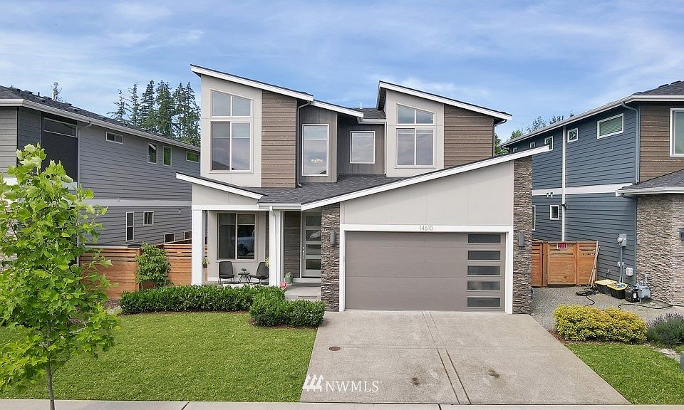 1st image of 14610 199th Ave E