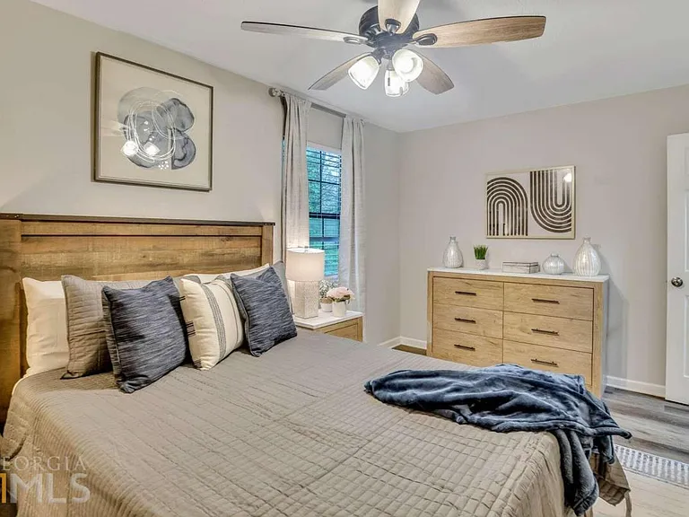 2301 Salt Springs Pl — Photo 14