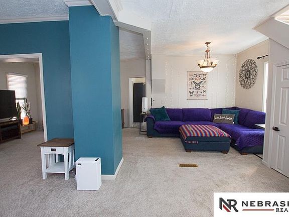 3rd image of 4611 Madison Ave