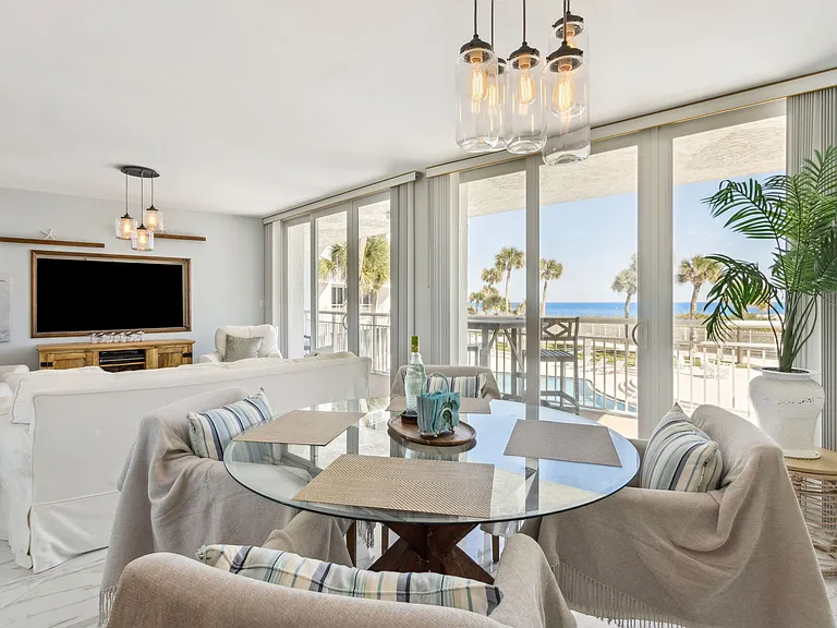 1601 Ocean Dr S #110 — Photo 14