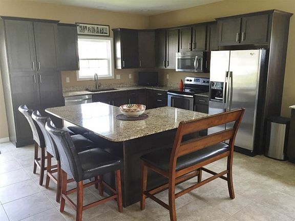 2nd image of 15333 Shakespeare Dr