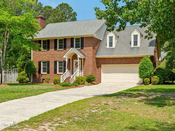 2446 Pineridge Drive, Kinston, NC 28504