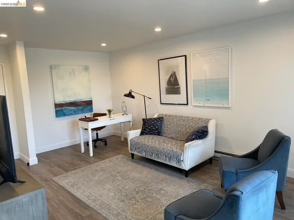 (undisclosed Address), Emeryville, CA 94608