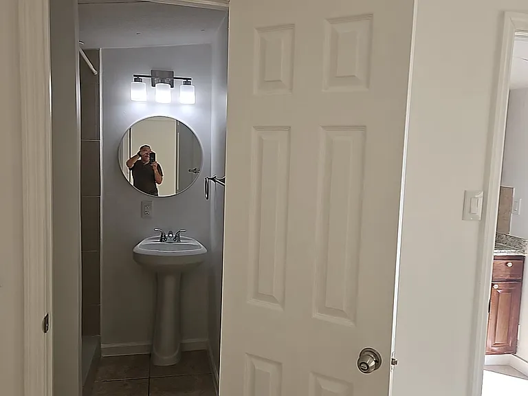 513 Princess Brittany Ct #D — Photo 31