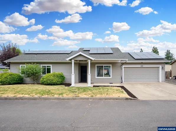 429 S Main St, Mount Angel, OR 97362
