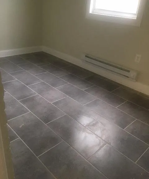 Rear bedroom