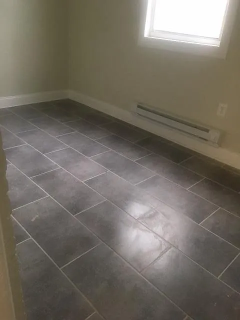 Rear bedroom