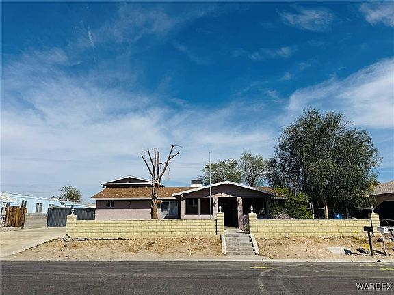 5th image of 1740 Lynn Drive