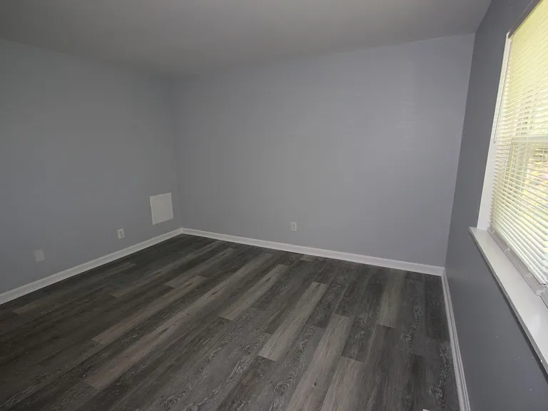 Holly Circle Townhouses LLC — Photo 18