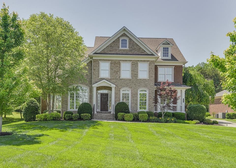 1st image of 2537 Benington Pl