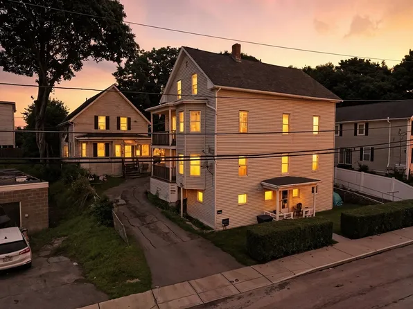 29-29-29.5 Granite St, Webster, MA 01570