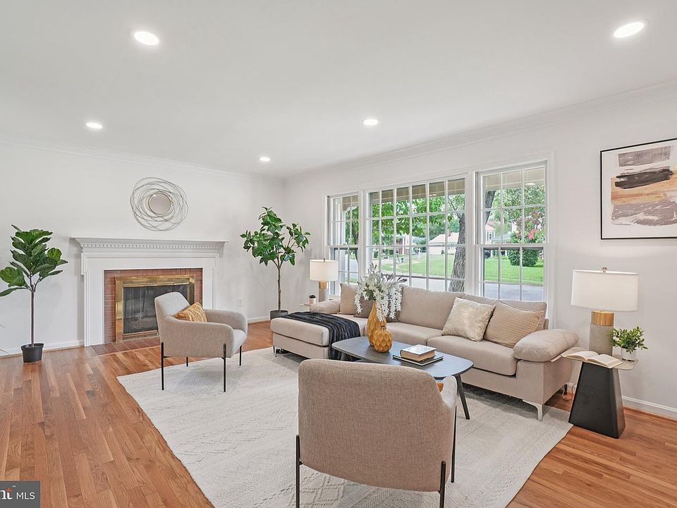 1st image of 5803 Sunderland Ct