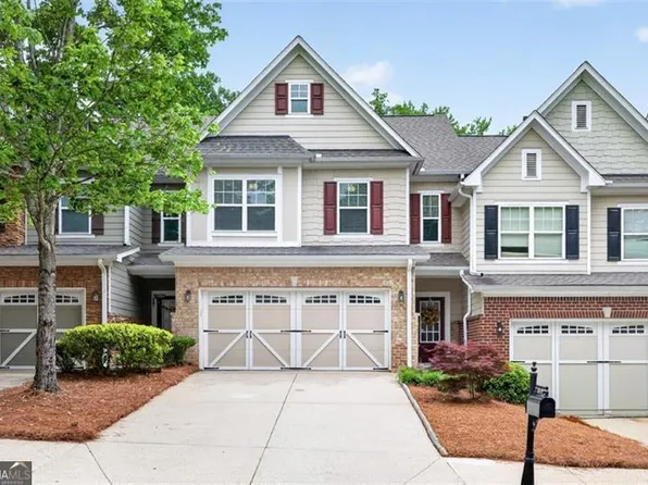 2879 Cross Creek Dr, Cumming, GA 30040