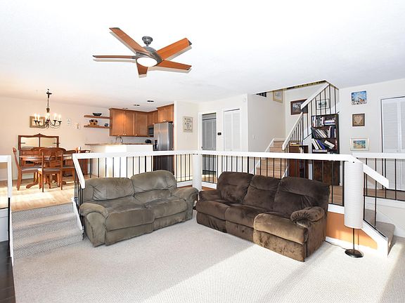 2nd image of 9441 S Pointe Lasalles Dr
