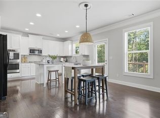 3860 Grandview Manor Dr, Cumming, GA 30028