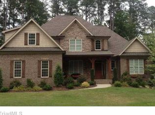 7604 Nebbiolo Ct, Kernersville, NC 27284