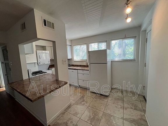 2nd image of 7628 Dale Ave #A