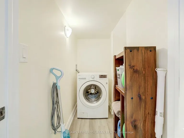 161 Vanda Dr #BASEMENT — Photo 12