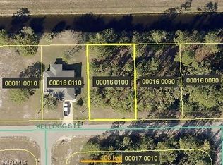 961 Kellogg St E, Lehigh Acres, FL 33974