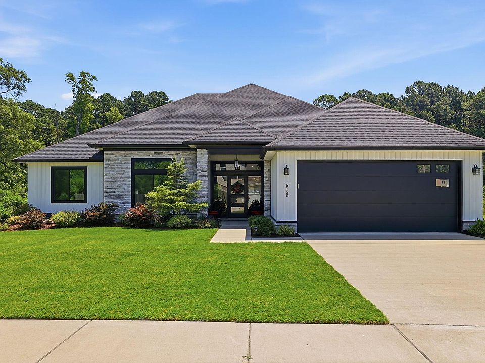 1st image of 6150 Creekwater Dr