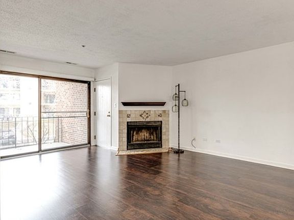 5th image of 760 Weidner Rd APT 107