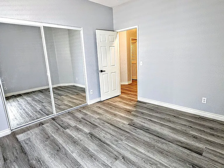 17371 Redmaple St — Photo 13
