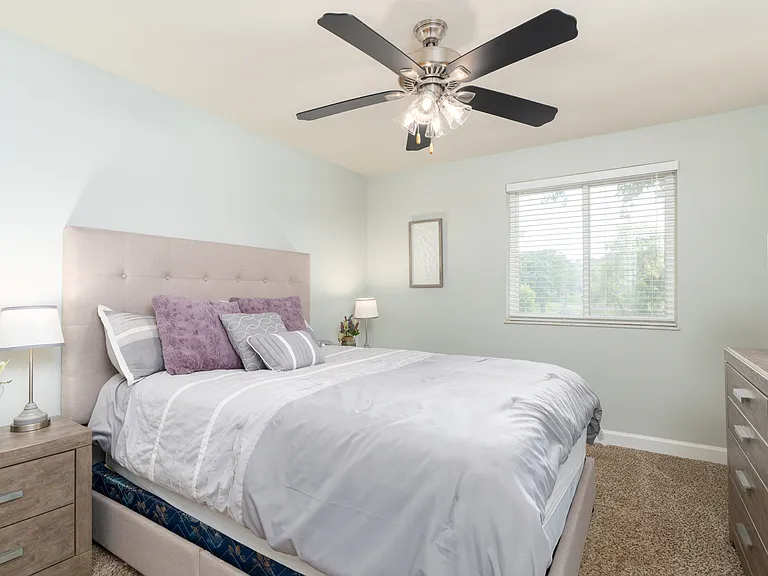 Pearl - One Bedroom