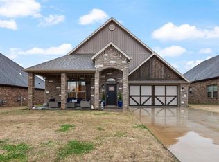 1061 Flat Rock St, Centerton, AR 72713