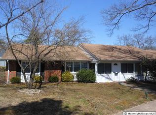 483A Thornbury Ct, Lakewood, NJ 08701