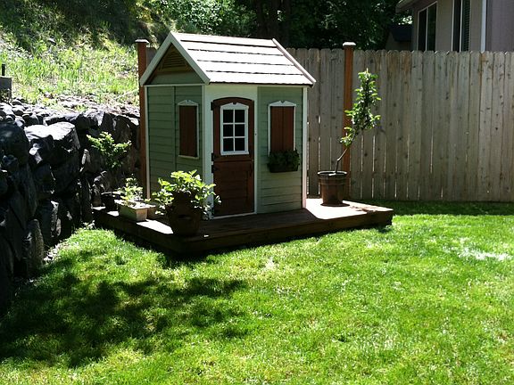Playhouse