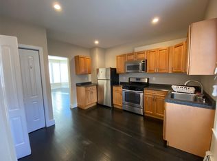 147 South St APT 1, Plainville, MA 02762