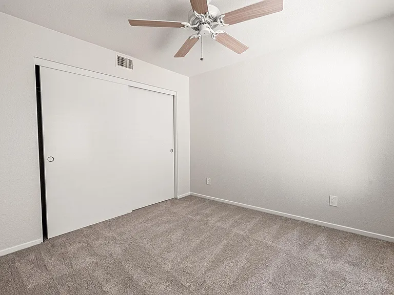 5020 Codorniz Way #22 — Photo 15