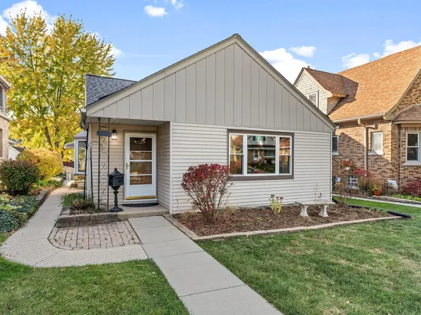 2861 South 44th STREET, Milwaukee, WI 53219