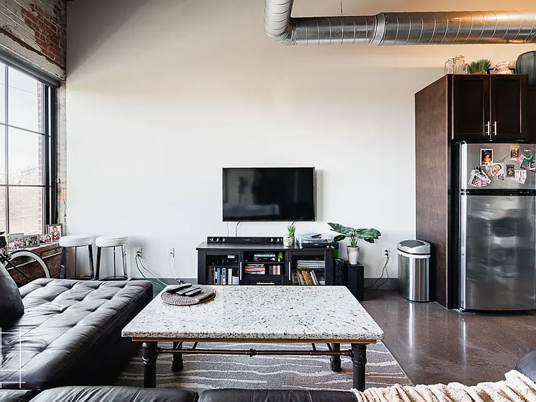 Wonder Bread Lofts — Photo 110