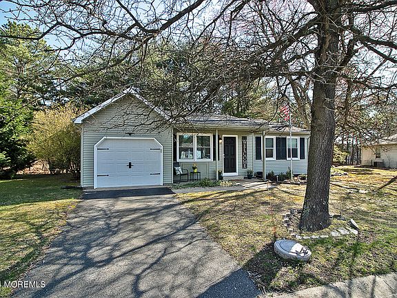 3rd image of 57 Westport Drive #71