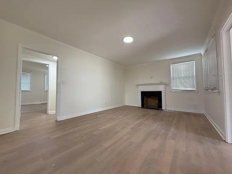 15 Bradley Dr — Photo 3