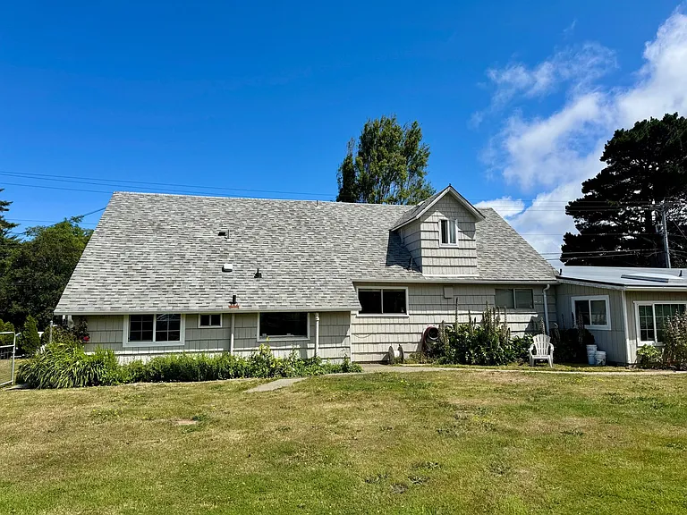 420 11th St SE — Photo 11