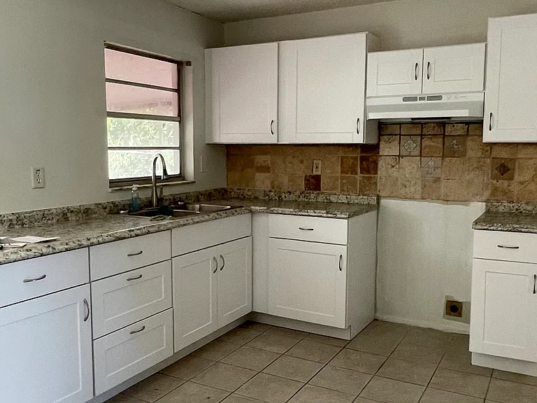 7348 Mitchell Ranch Rd — Photo 12