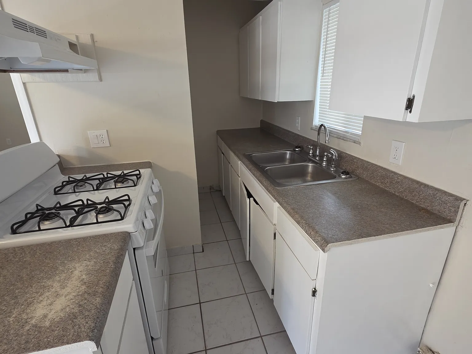 105 Palmetto Avenue - 11 — Photo 3