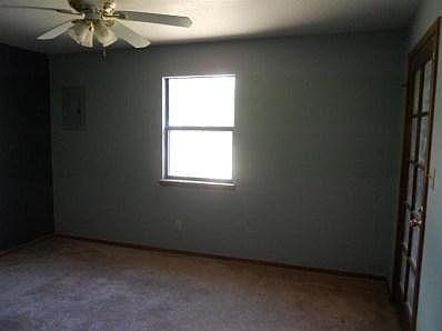5th image of 1694 Ebony Ave