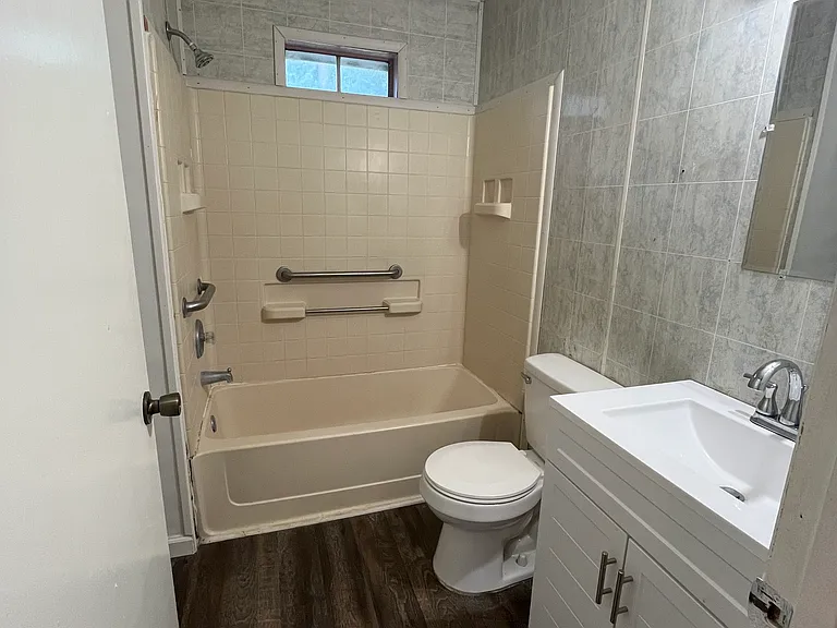 2293 Burkhalter Rd — Photo 9