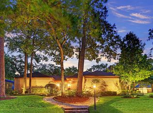 10202 Holly Springs Dr, Houston, TX 77042