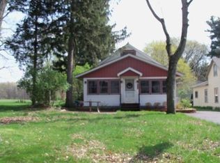 3278 S County Road 210, Knox, IN 46534