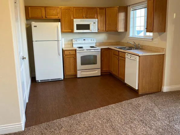 102 Montalto Dr Unit B, Cheyenne, WY 82007