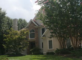 15811 Sparrowridge Ct, Charlotte, NC 28278