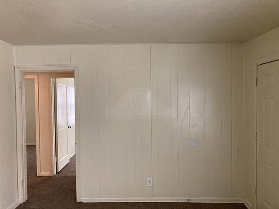 4th image of 1601 White Ave