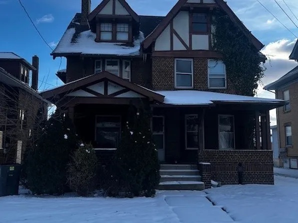 194 Porter St NE, Warren, OH 44483