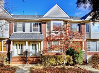 8435 Forestview Ln N, Maple Grove, MN 55369